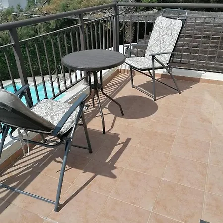 Villa Spacious 3 Bedroom Private Pool *
